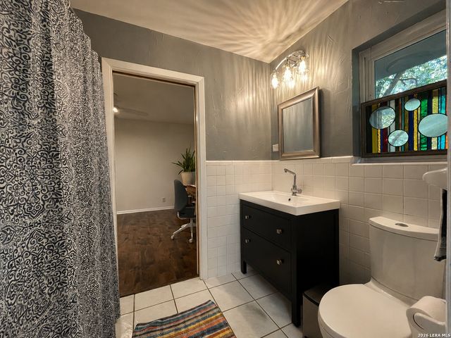 3614 Larkhill, San Antonio, TX 78228