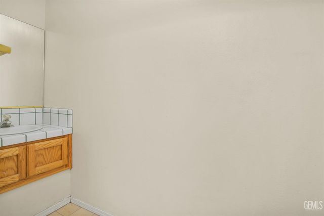 3510 Cathedral Rose Avenue, Bakersfield, CA 93313