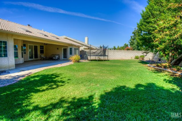 3510 Cathedral Rose Avenue, Bakersfield, CA 93313