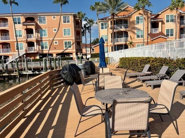 5000 CULBREATH KEY WAY 9-305, Tampa, FL 33611