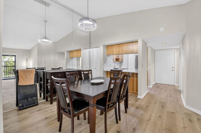 15453 Lakes Of Delray Boulevard 201, Delray Beach, FL 33484