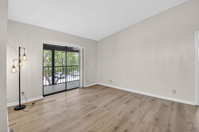 15453 Lakes Of Delray Boulevard 201, Delray Beach, FL 33484