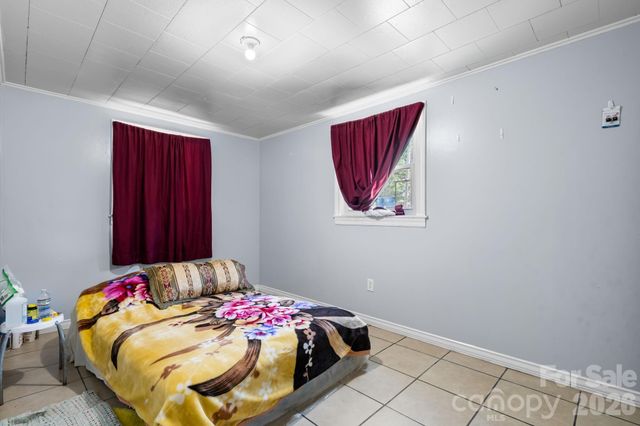 24 Midway Street, Granite Falls, NC 28630