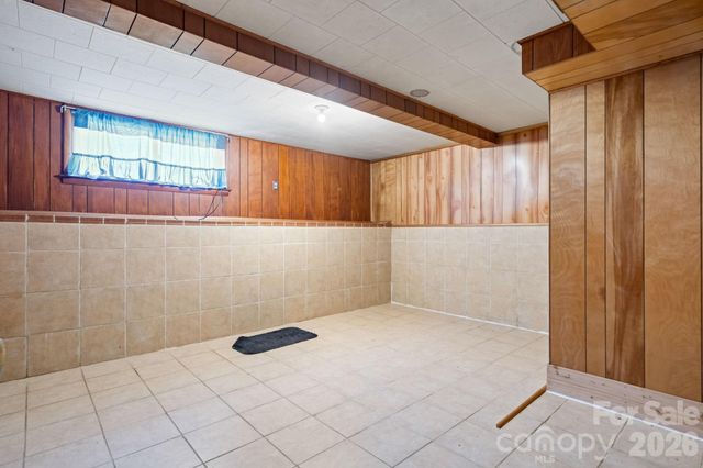 24 Midway Street, Granite Falls, NC 28630