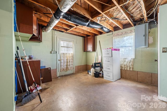 24 Midway Street, Granite Falls, NC 28630