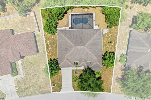 37 Grass Street, Homosassa, FL 34446
