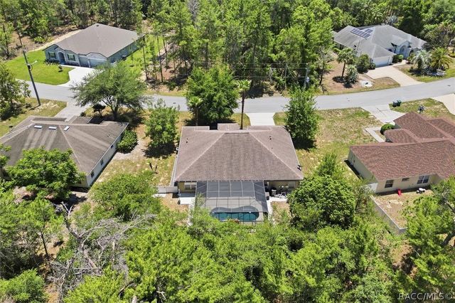 37 Grass Street, Homosassa, FL 34446