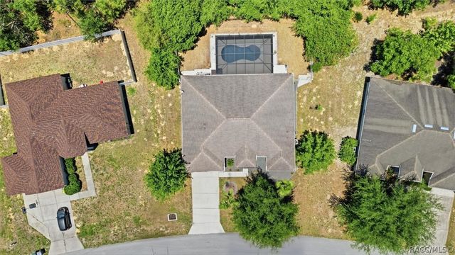 37 Grass Street, Homosassa, FL 34446