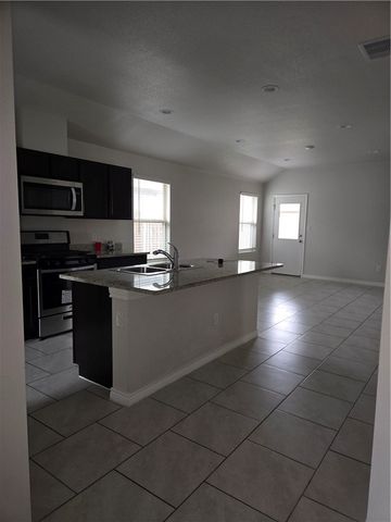 2314 Sky Crest Dr, Corpus Christi, TX 78418