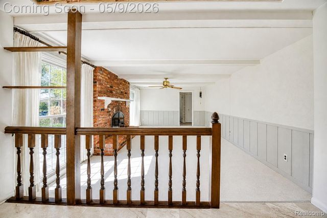 36368 Old Homestead Drive, Farmington, MI 48335