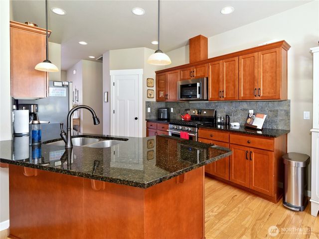 1022 259th Street NW, Stanwood, WA 98292