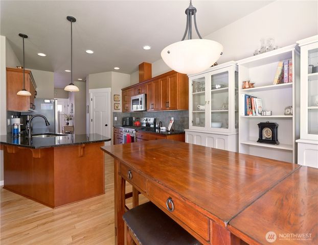 1022 259th Street NW, Stanwood, WA 98292