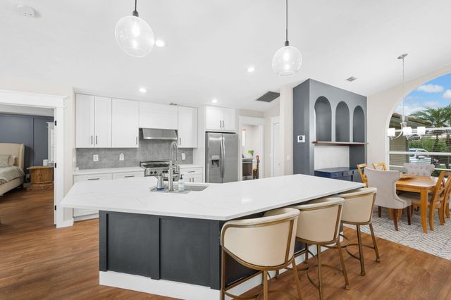 407 SW Locust Cove, Port St. Lucie, Port St Lucie, FL 34986