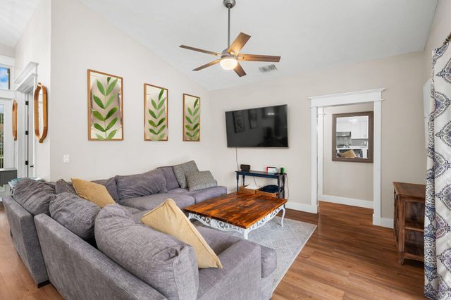 407 SW Locust Cove, Port St. Lucie, Port St Lucie, FL 34986