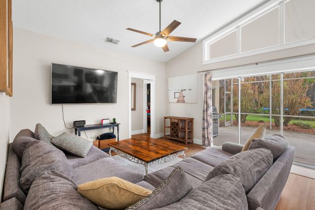 407 SW Locust Cove, Port St. Lucie, Port St Lucie, FL 34986