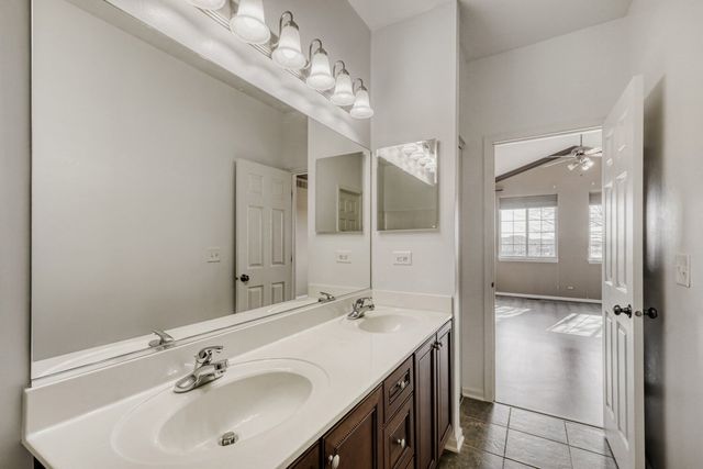 7630 Stonecrop Lane, Joliet, IL 60431