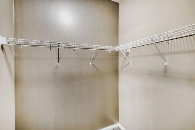 7630 Stonecrop Lane, Joliet, IL 60431