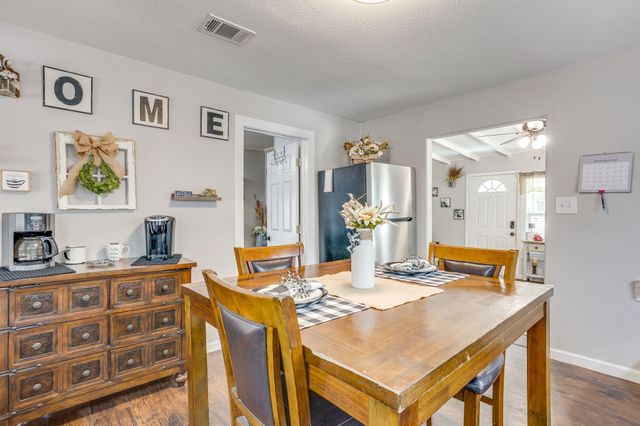404 Calgary Road, Azle, TX 76020