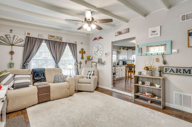 404 Calgary Road, Azle, TX 76020