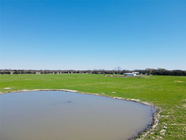 880 County Road 4210, Bonham, TX 75418