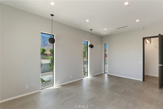 578 W Avenida Cerca, Palm Springs, CA 92262