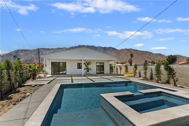 578 W Avenida Cerca, Palm Springs, CA 92262