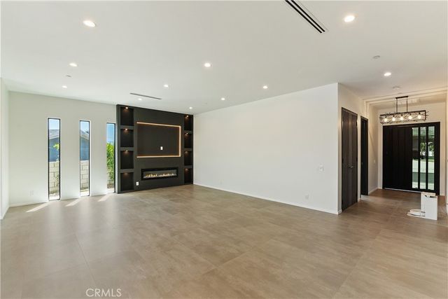 578 W Avenida Cerca, Palm Springs, CA 92262