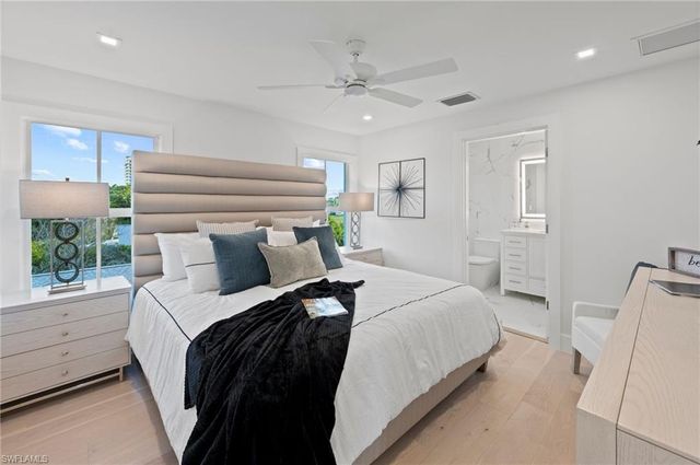 1984 FREDERICK ST, Naples, FL 34112