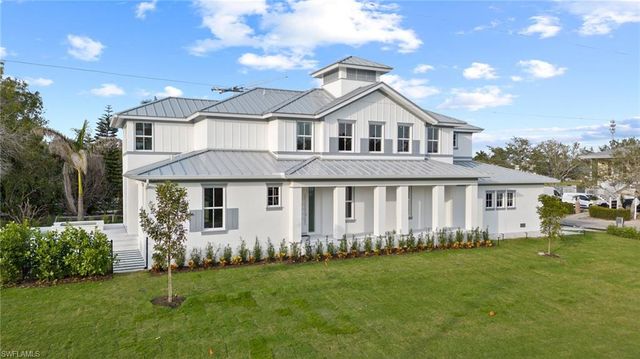 1984 FREDERICK ST, Naples, FL 34112