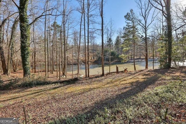 2733 Old Dawsonville Road, Gainesville, GA 30506