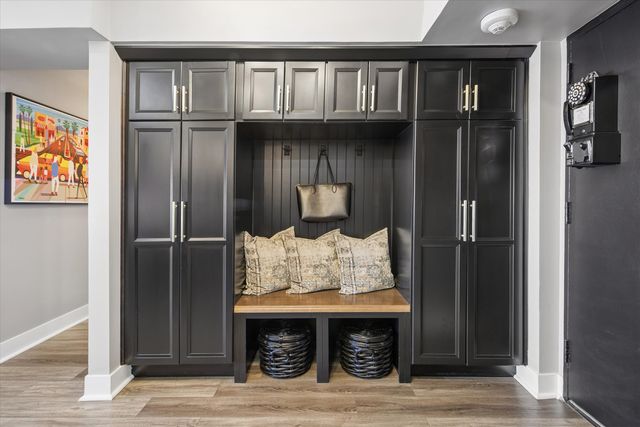 175 E Delaware Place 7304, Chicago, IL 60611