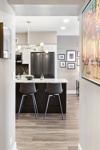 175 E Delaware Place 7304, Chicago, IL 60611