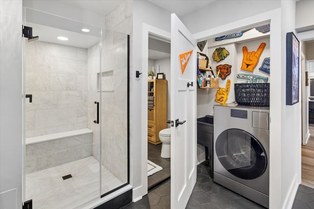 175 E Delaware Place 7304, Chicago, IL 60611