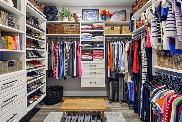 175 E Delaware Place 7304, Chicago, IL 60611