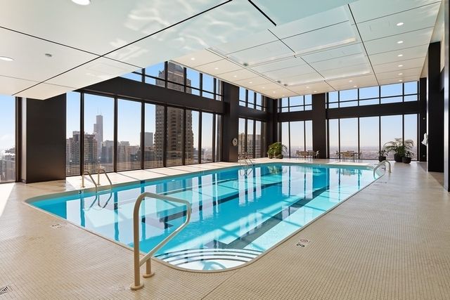 175 E Delaware Place 7304, Chicago, IL 60611