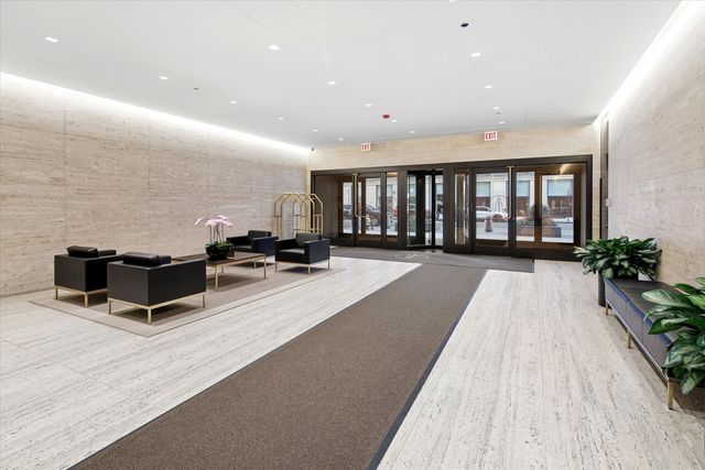 175 E Delaware Place 7304, Chicago, IL 60611