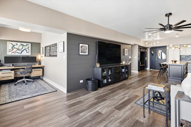 175 E Delaware Place 7304, Chicago, IL 60611