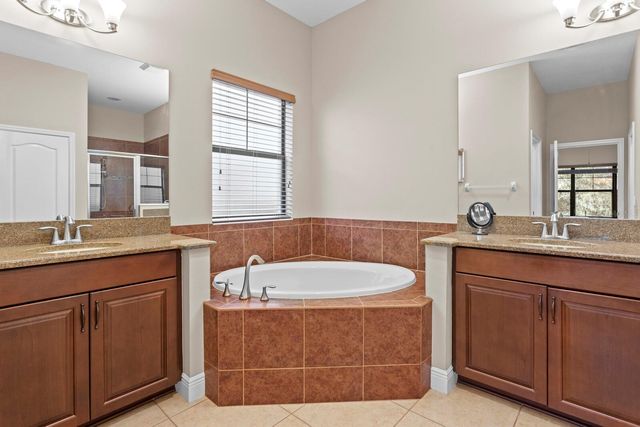 2833 CALVANO DRIVE, Land O Lakes, FL 34639