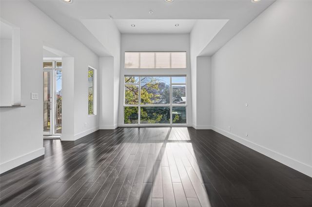 207 Pierce Street 307, Houston, TX 77002