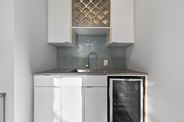 207 Pierce Street 307, Houston, TX 77002