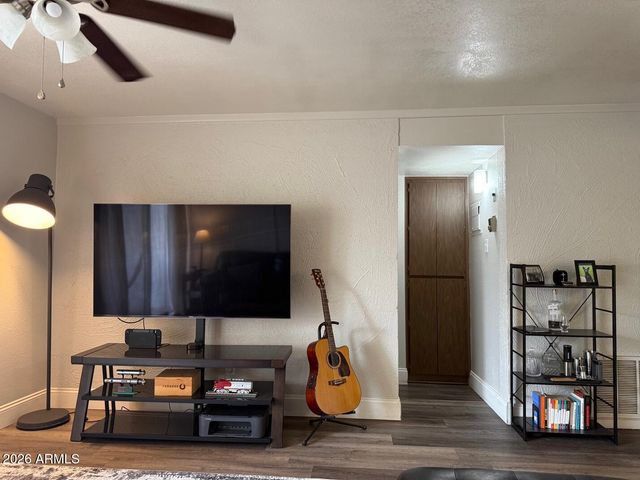 3314 N 68TH Street N 211, Scottsdale, AZ 85251