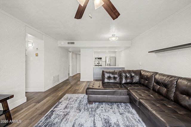 3314 N 68TH Street N 211, Scottsdale, AZ 85251