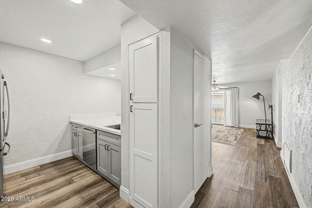 3314 N 68TH Street N 211, Scottsdale, AZ 85251 — photo 2