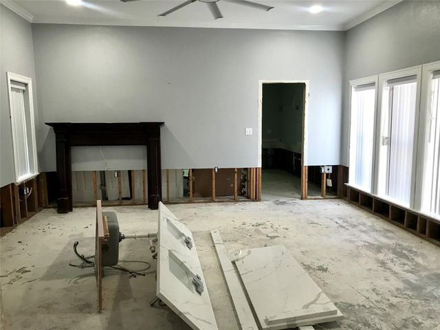 1616 Milian Circle, Sweeny, TX 77480