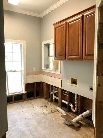 1616 Milian Circle, Sweeny, TX 77480