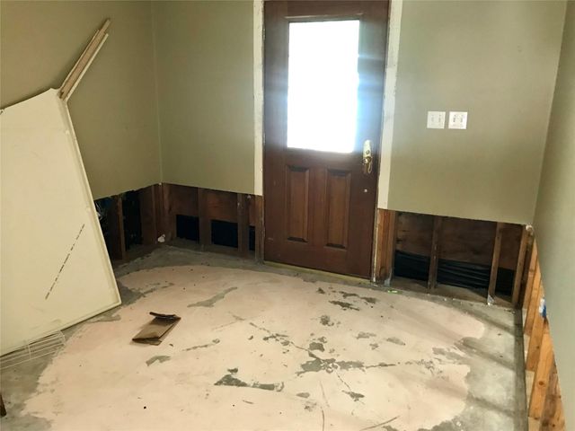 1616 Milian Circle, Sweeny, TX 77480