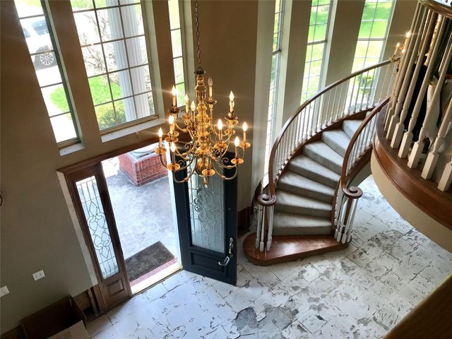 1616 Milian Circle, Sweeny, TX 77480