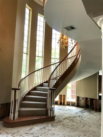 1616 Milian Circle, Sweeny, TX 77480