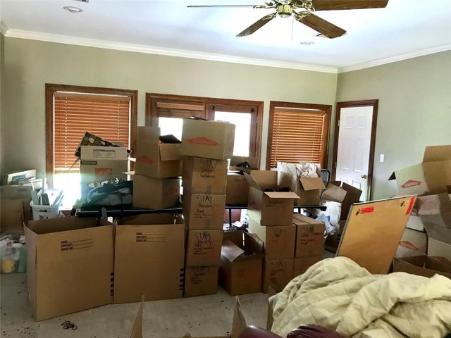 1616 Milian Circle, Sweeny, TX 77480