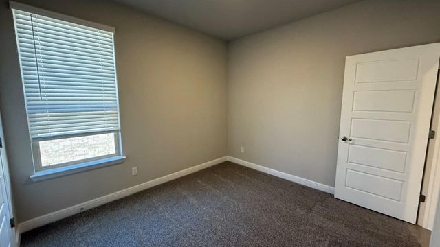 1918 JACKSON Street, Cleburne, TX 76033